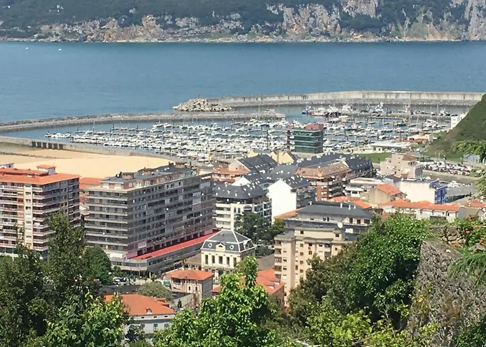 Paseo De La Quinta *